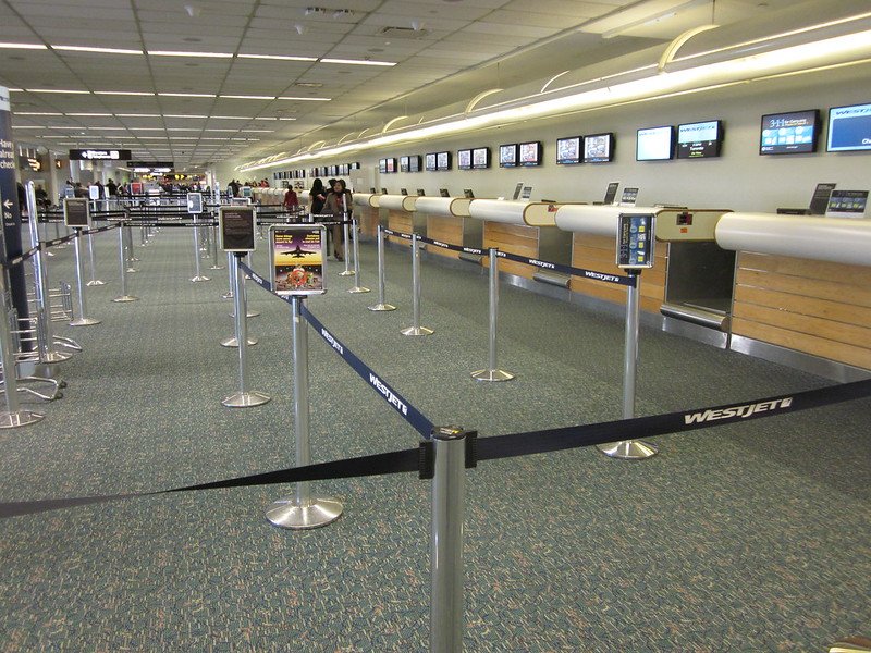 Aeropuerto vacío