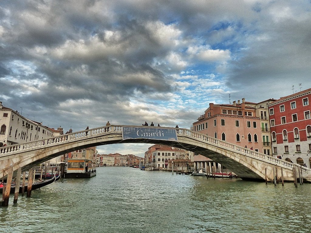 Il Ponte degli Scalzi, Venecia, Italia